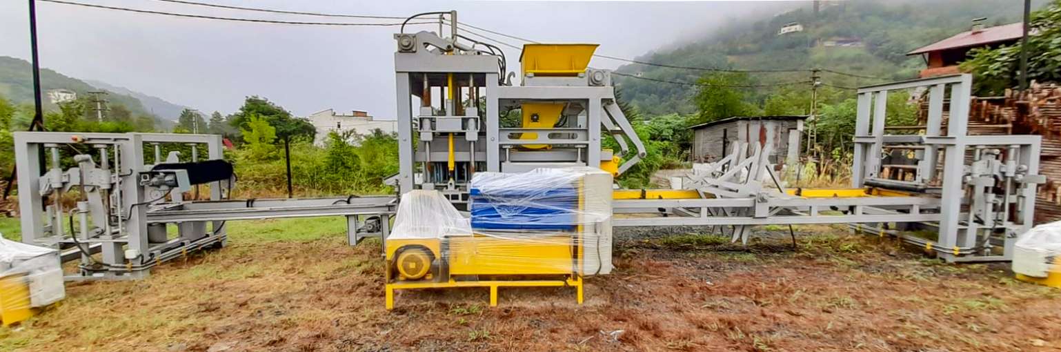 SINGLE HOPPER BLOCK MAKING M