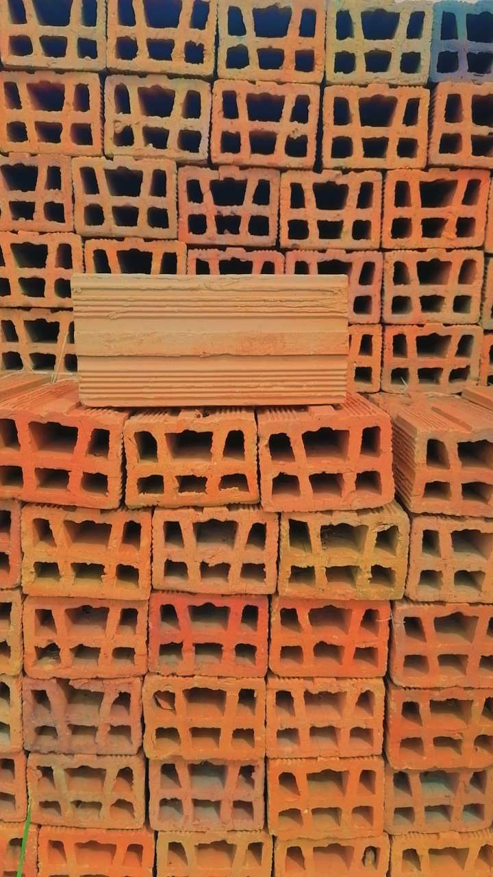 NSANGI CLAYS LTD – Halima Te