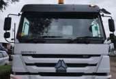 2018 SINOTRUK HOWO 335 8X4 1