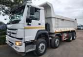 2018 SINOTRUK HOWO 335 8X4 1