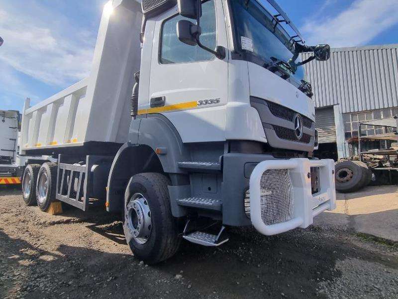 2017 Mercedes-Benz AXOR 3335