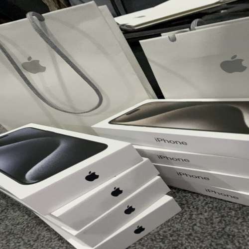 apple iPhone 15 pro max 256g