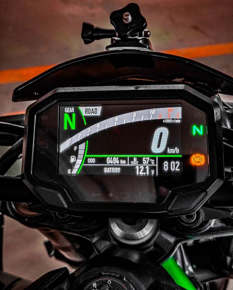 Z900 kawasaki 2024