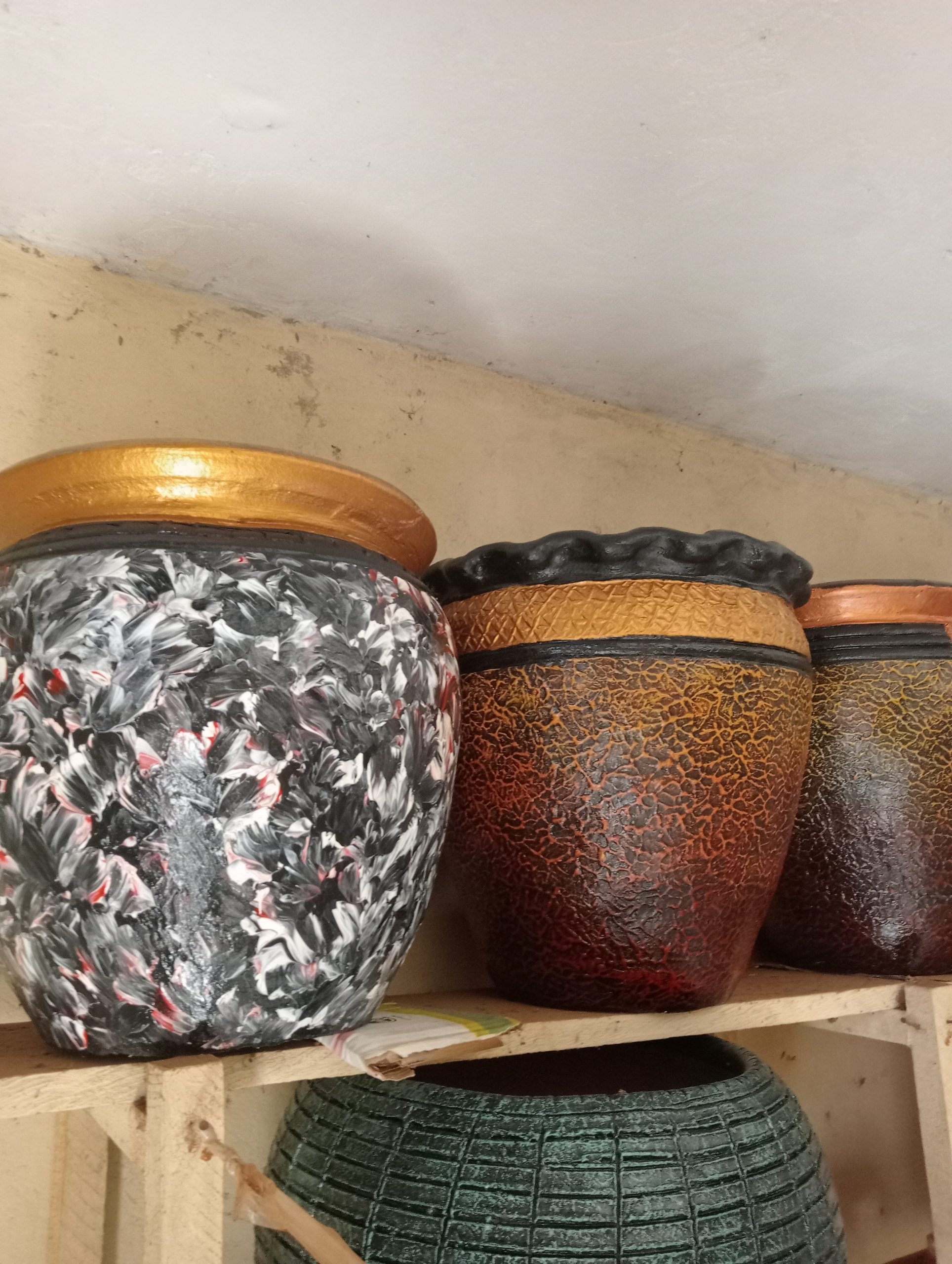 Coloured Clay Flower Pots