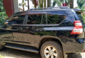 Toyota Landcruiser Black
