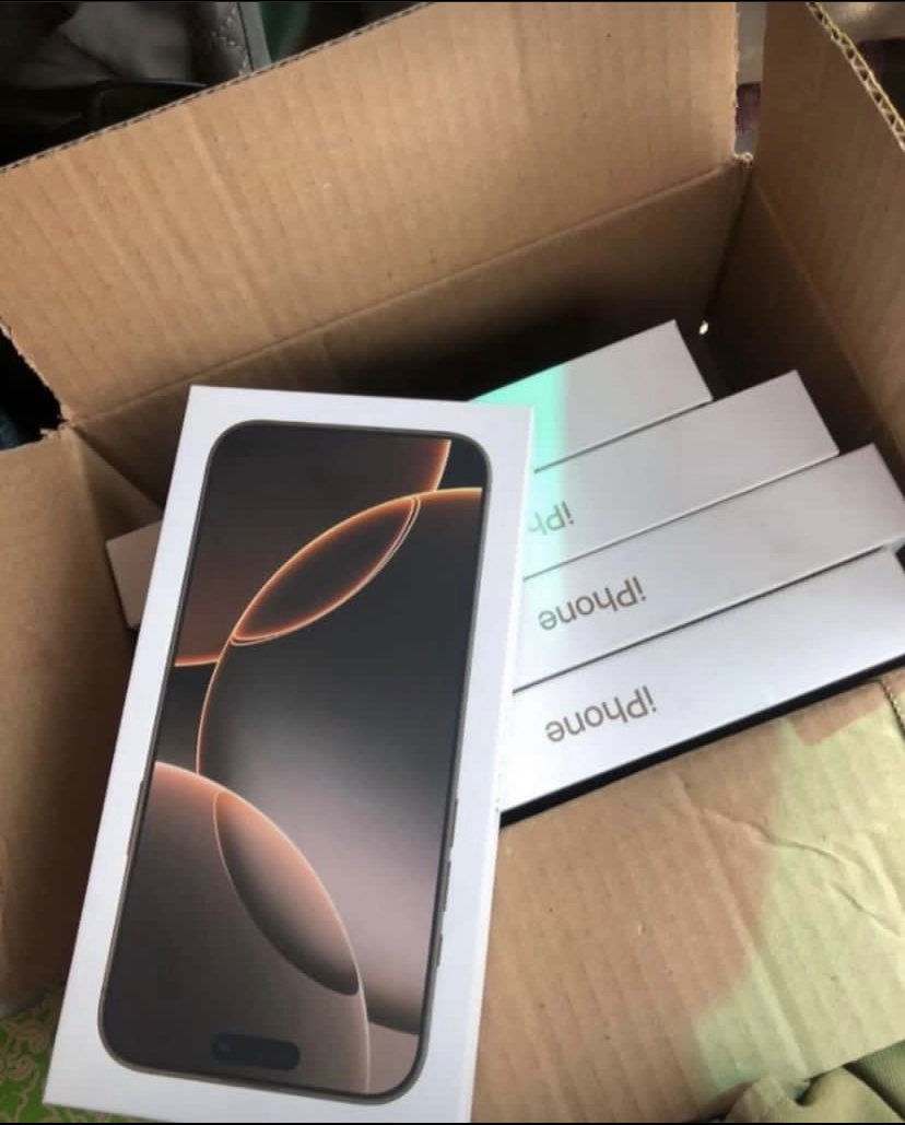 IPHONE 16PRO MAX UNLOCKED