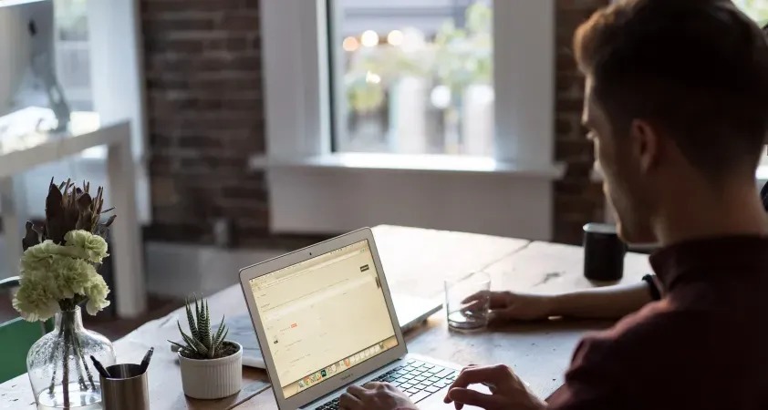 Same Day Payday Loans: Aid i